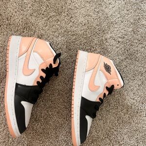 Artic orange air Jordan mids